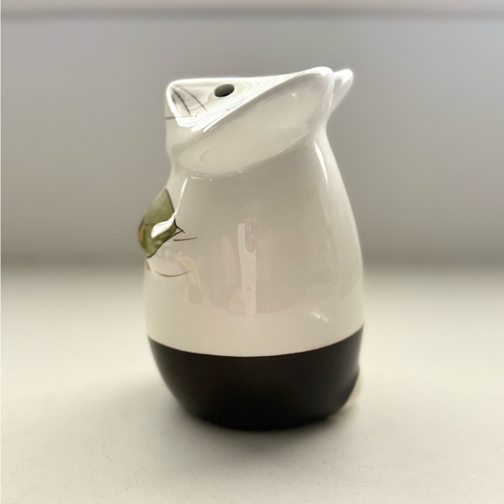 Ceramic Mouse Cheese Shaker - Picture 4 of 8